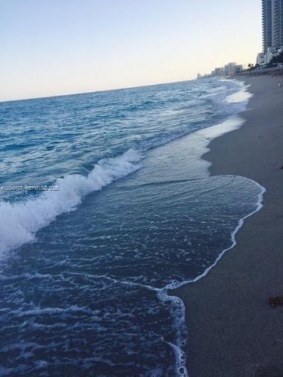 100 Bayview Dr, Unit 1906, Sunny Isles Beach, FL 33160 Photo
