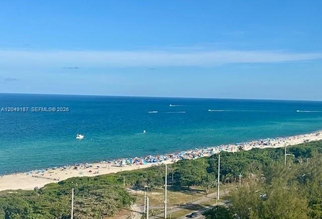 100 Bayview Dr , Unit 1906, Sunny Isles Beach, FL 33160 Photo