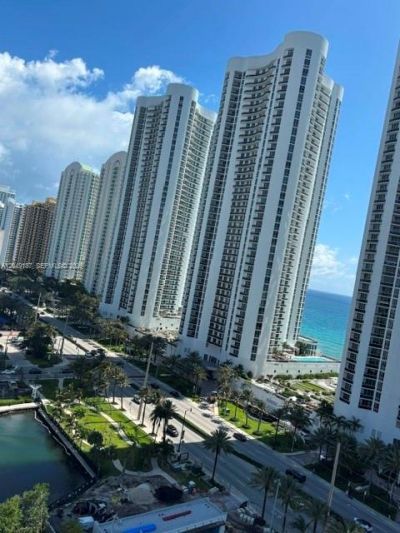100 Bayview Dr, Unit 1906, Sunny Isles Beach, FL 33160 Photo
