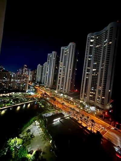 100 Bayview Dr, Unit 1906, Sunny Isles Beach, FL 33160 Photo