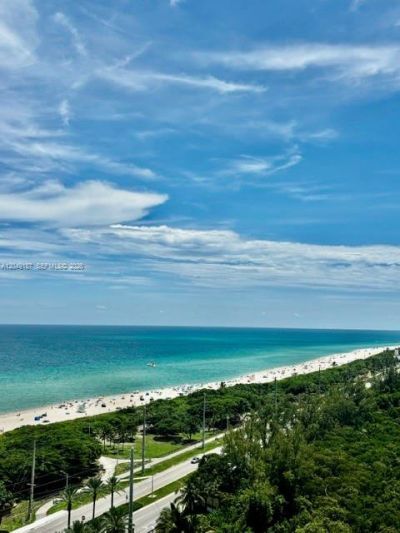 100 Bayview Dr, Unit 1906, Sunny Isles Beach, FL 33160 Photo