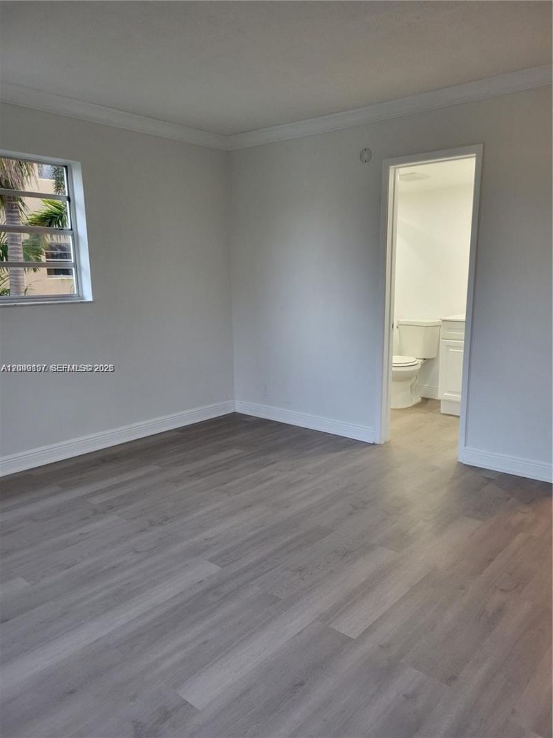 1333 E Hallandale Beach Blvd , Unit 329, Hallandale Beach, FL 33009 Photo