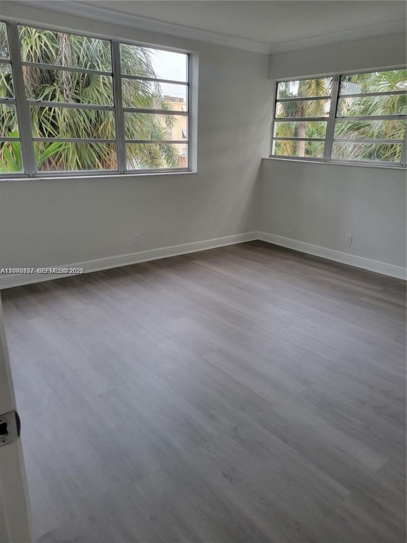 1333 E Hallandale Beach Blvd , Unit 329, Hallandale Beach, FL 33009 Photo