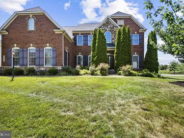 26727 FAIR HOPE WAY, CHANTILLY, VA 20152