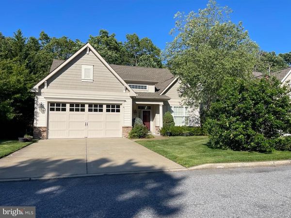 535 COUNTRY CLUB DRIVE, EGG HARBOR CITY, NJ 08215