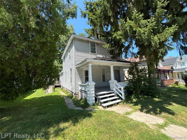 923 10th Street, Port Huron, Mi 48060
