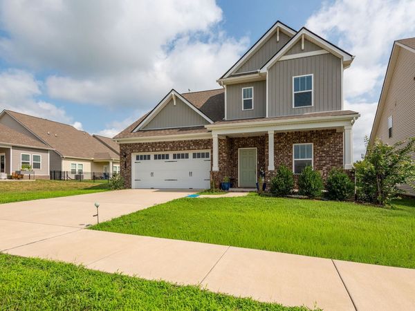 416 Mattieton Ln, Gallatin, TN 37066