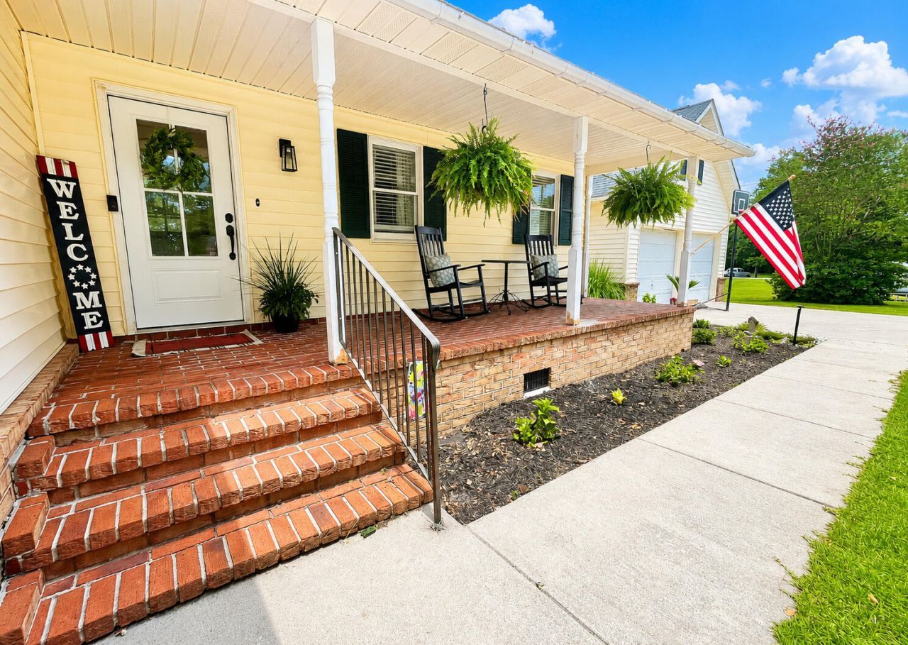 203 Whitesville Road Photo 5