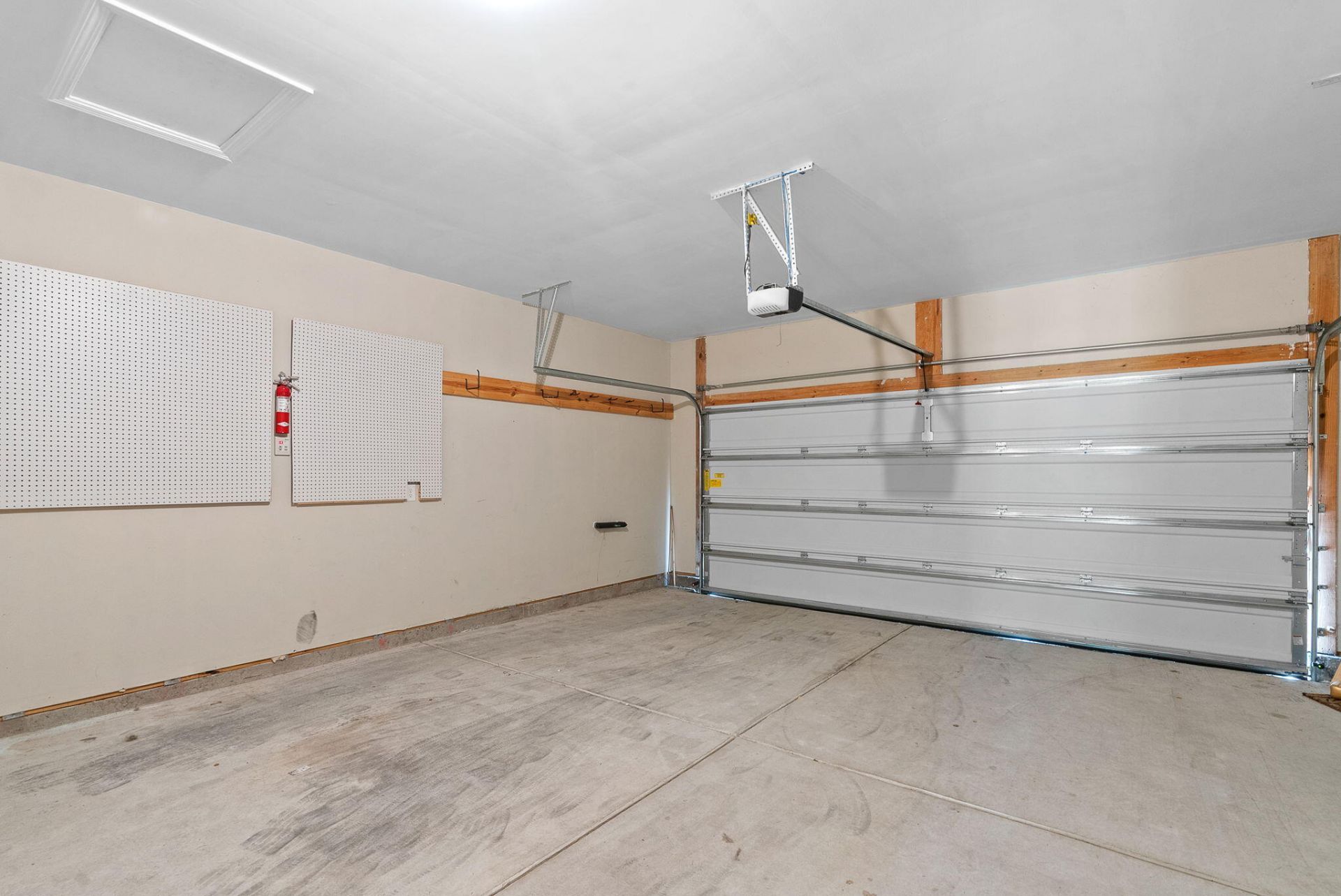 477 Spanish Wells Road Photo 21