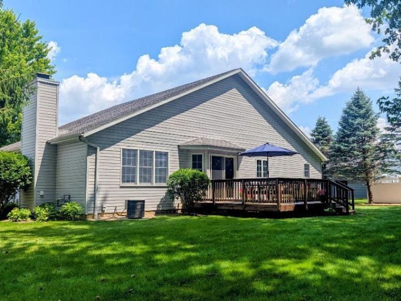 4 E Quail Hollow Drive, Norwalk, OH 44857 Photo 2