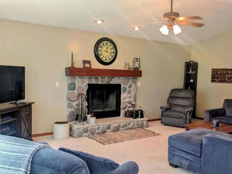 4 E Quail Hollow Drive, Norwalk, OH 44857 Photo 5
