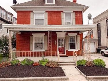 10 E 3RD STREET, LEWISTOWN, PA 17044
