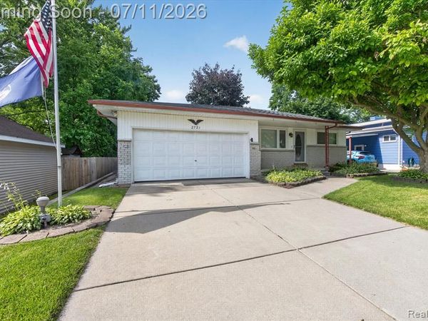 2721 Edgefield Drive, Waterford Twp, MI 48328