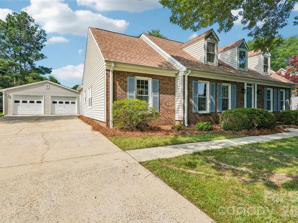 11616 Parks Farm Lane, Charlotte, NC 28277