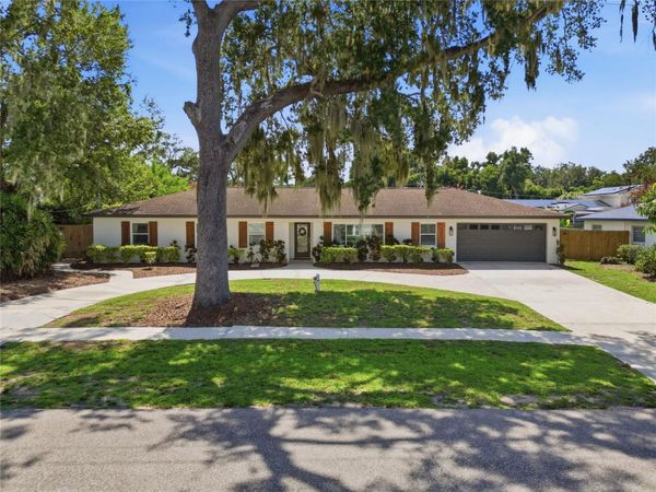 706 S OAKWOOD AVENUE , BRANDON, FL 33511