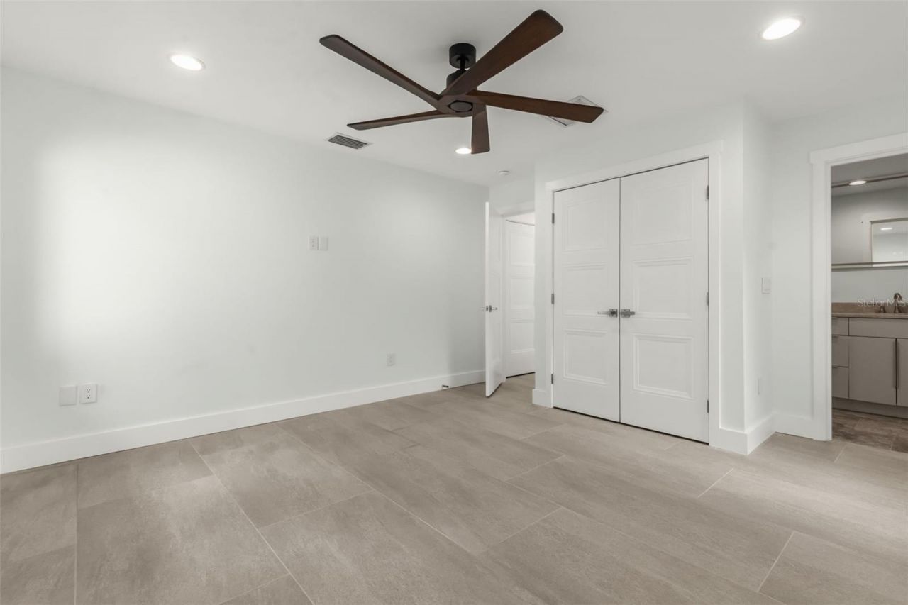 4598 Clearwater Harbor Drive S, Largo, FL 33770 Photo