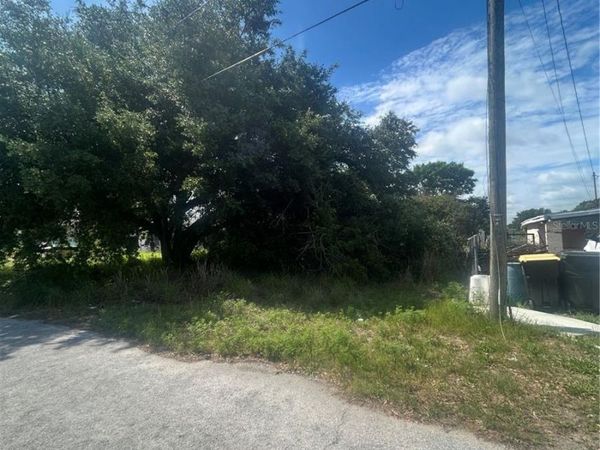 LAKE WALES, FL 33859