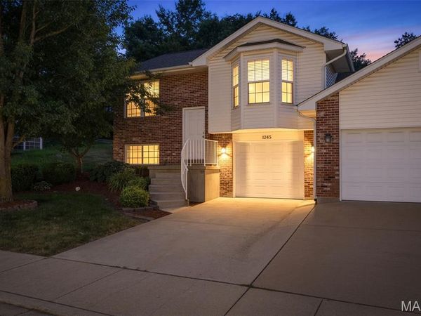 1245 Denali Drive, Festus, MO 63028