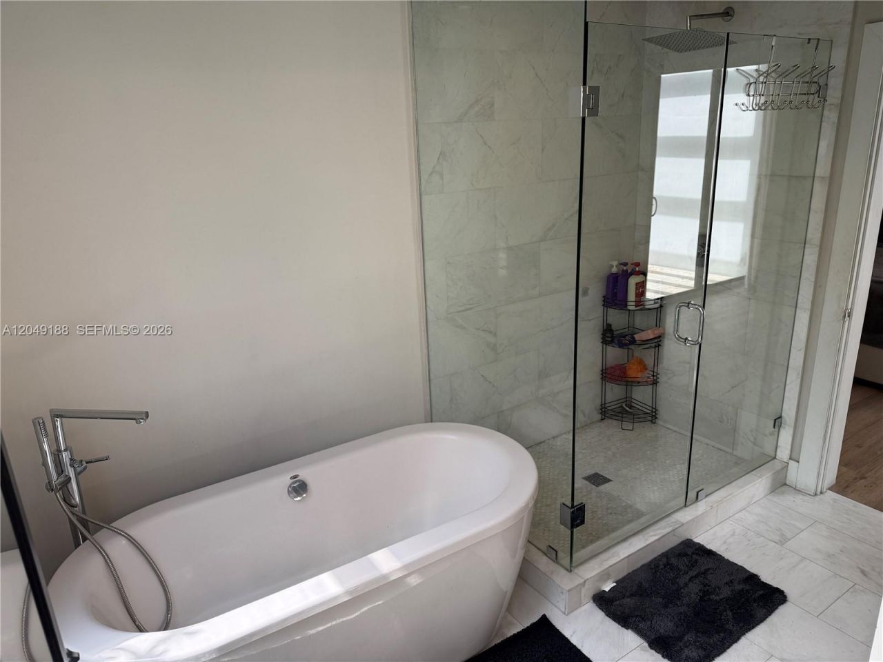 8631 Arboretum Ln, Miami, FL 33138 Photo