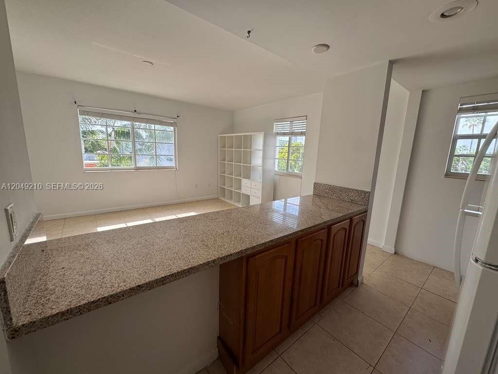 7130 Rue Versailles , Unit 6, Miami Beach, FL 33141 Photo