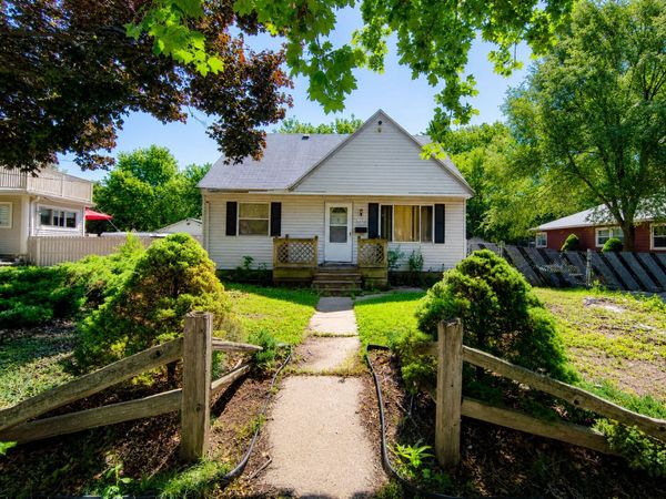 6672 N 54th St, Milwaukee, WI 53223