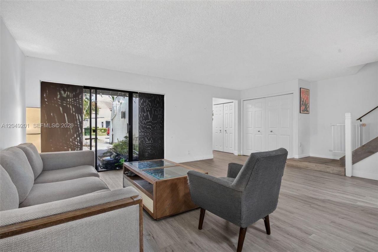 3969 Orange Tree Ln, Unit #3969, Weston, FL 33332 Photo