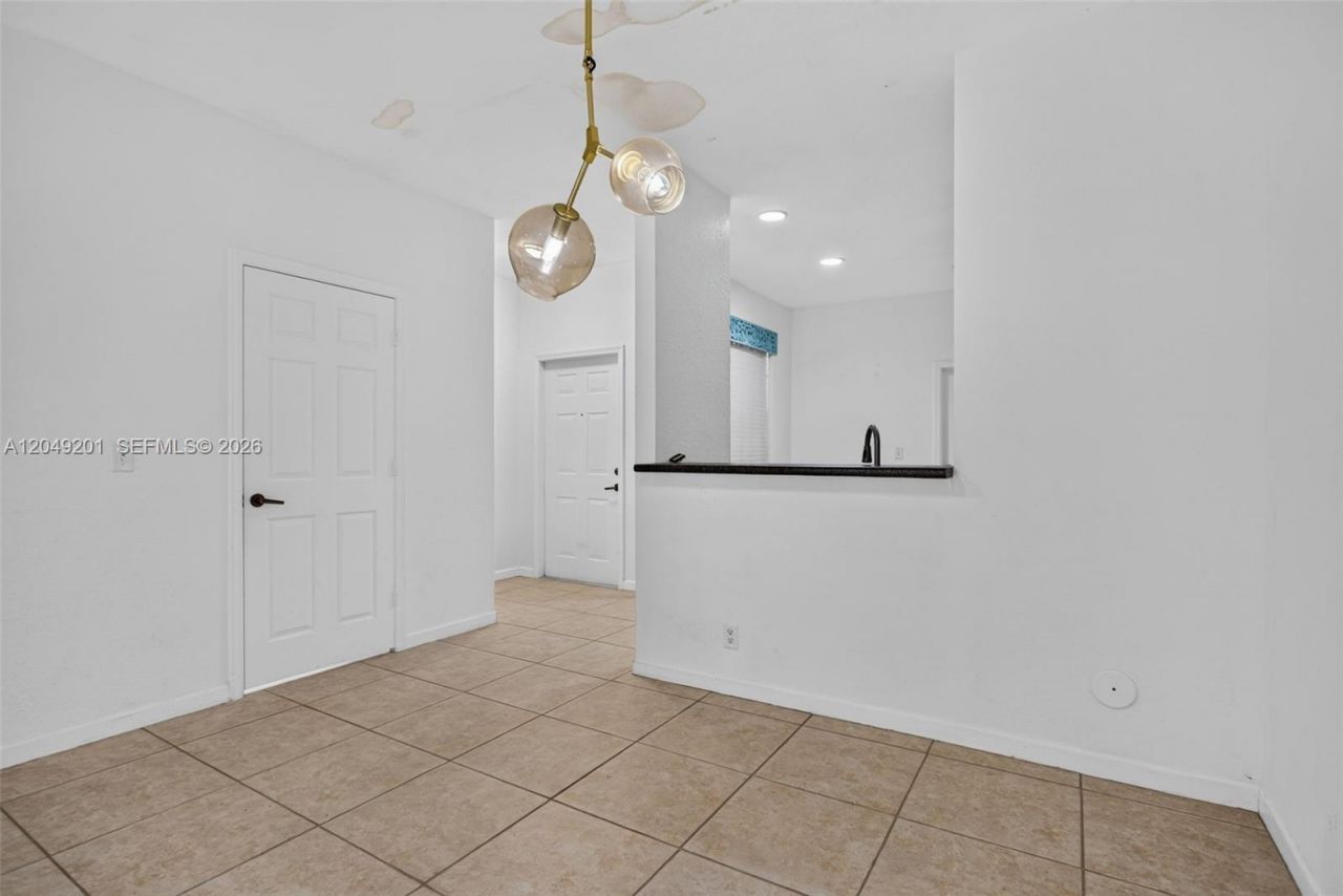 3969 Orange Tree Ln, Unit #3969, Weston, FL 33332 Photo
