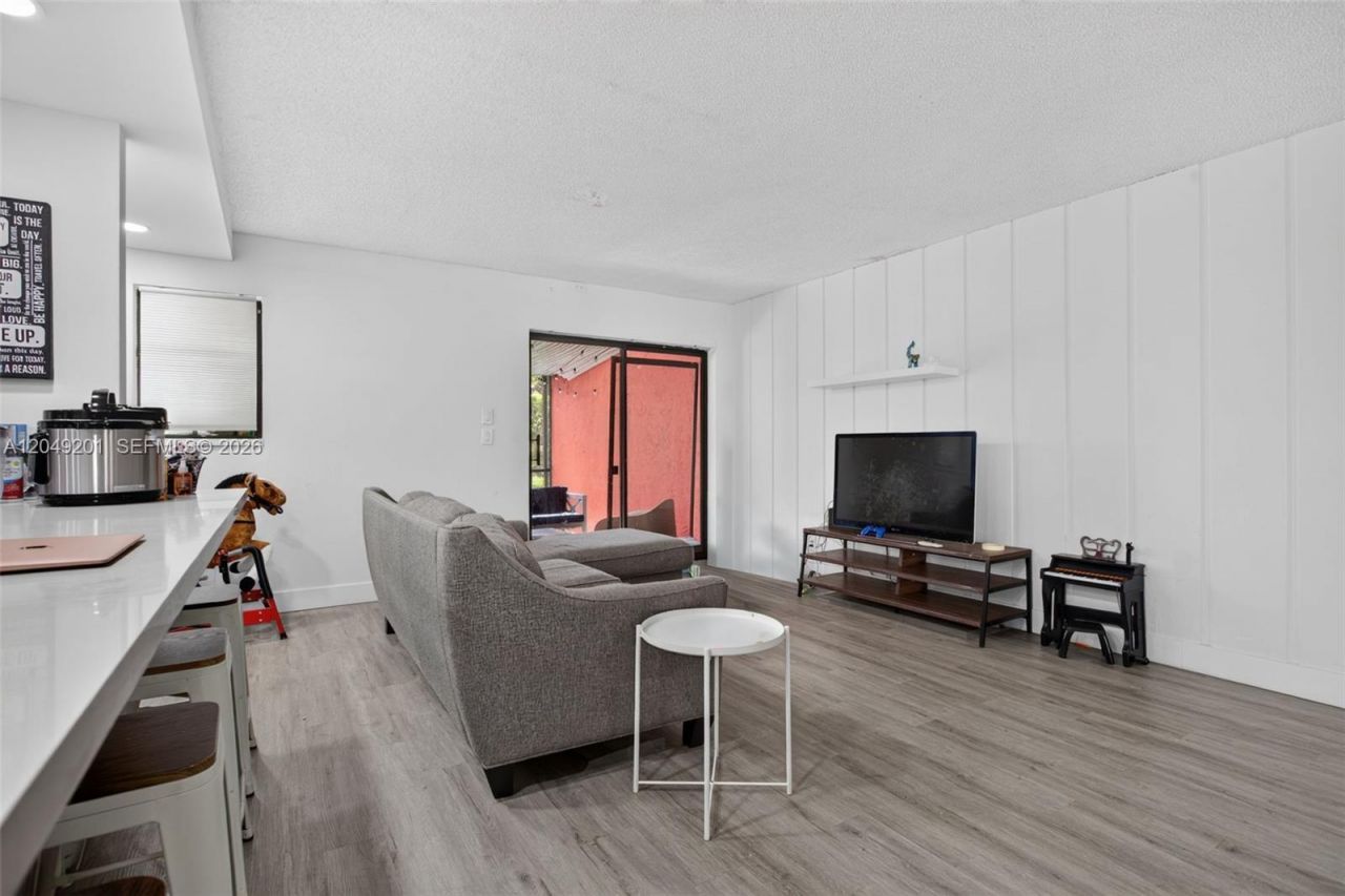 3969 Orange Tree Ln, Unit #3969, Weston, FL 33332 Photo