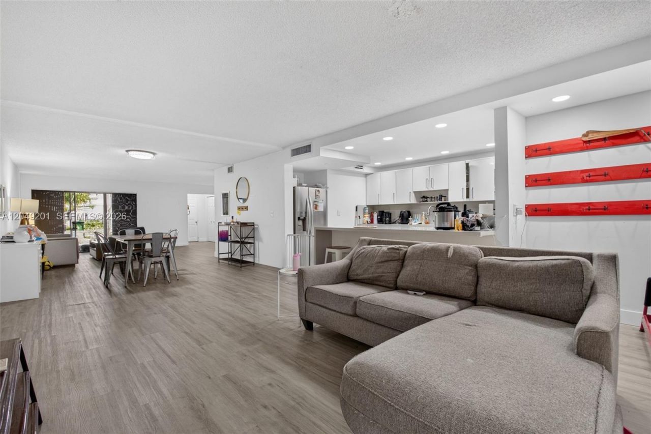 3969 Orange Tree Ln, Unit #3969, Weston, FL 33332 Photo