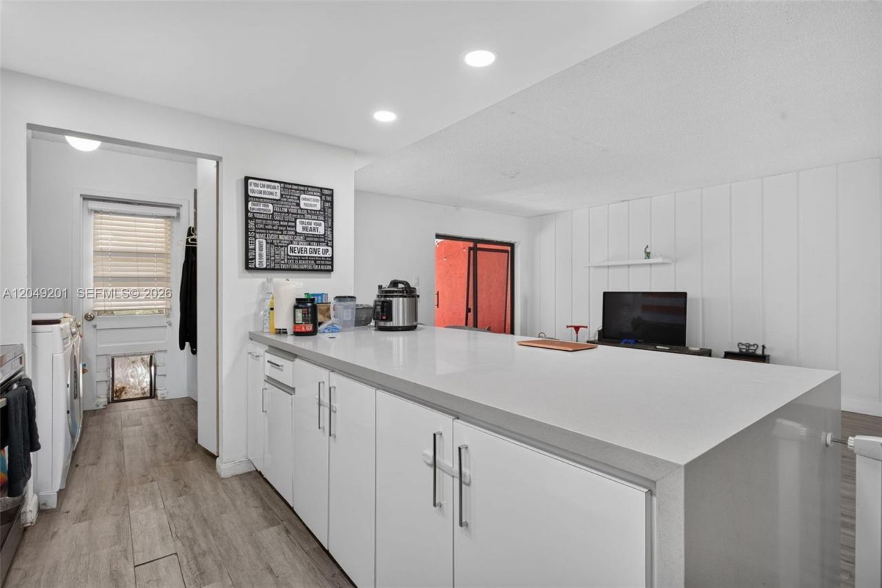 3969 Orange Tree Ln, Unit #3969, Weston, FL 33332 Photo