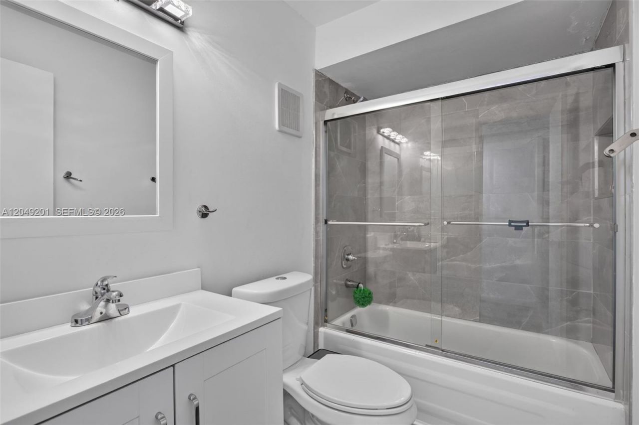 3969 Orange Tree Ln, Unit #3969, Weston, FL 33332 Photo