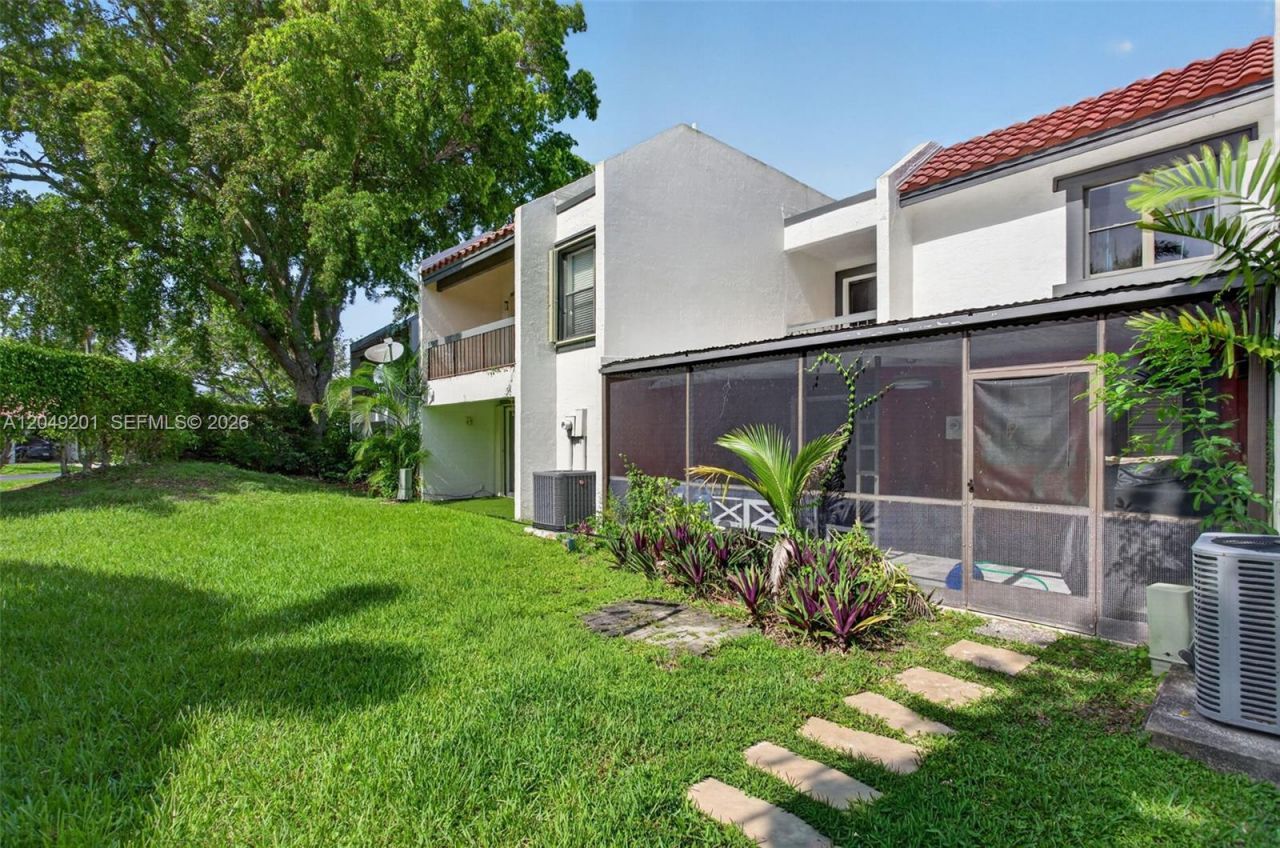 3969 Orange Tree Ln, Unit #3969, Weston, FL 33332 Photo