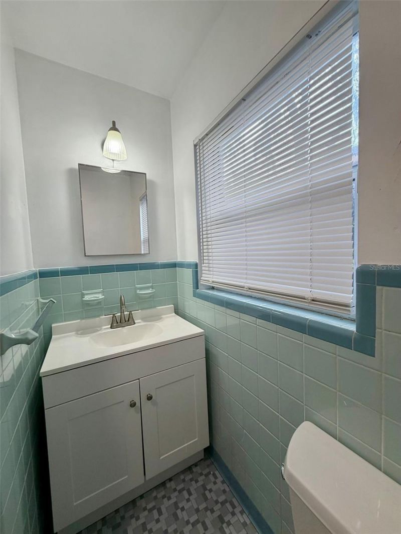 905 NW 36th Avenue, Gainesville, FL 32609 Photo