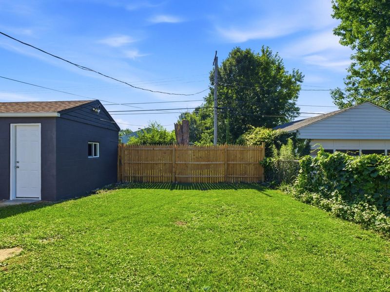 118 S Hampton Road, Columbus, OH 43213 Photo 24