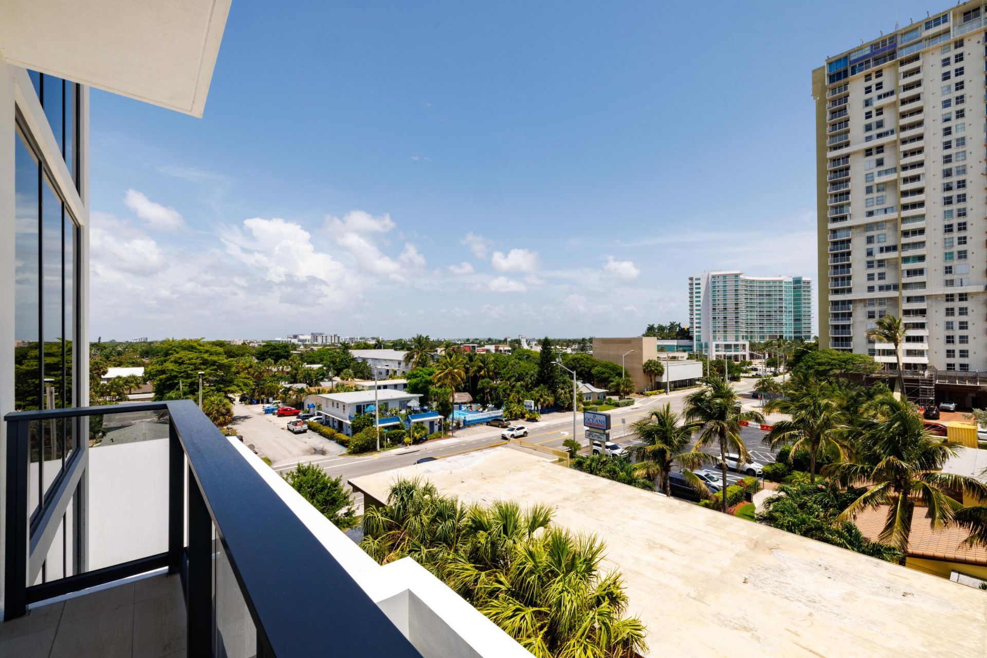 305 Briny Avenue, Unit 406, Pompano Beach, FL 33062 Photo