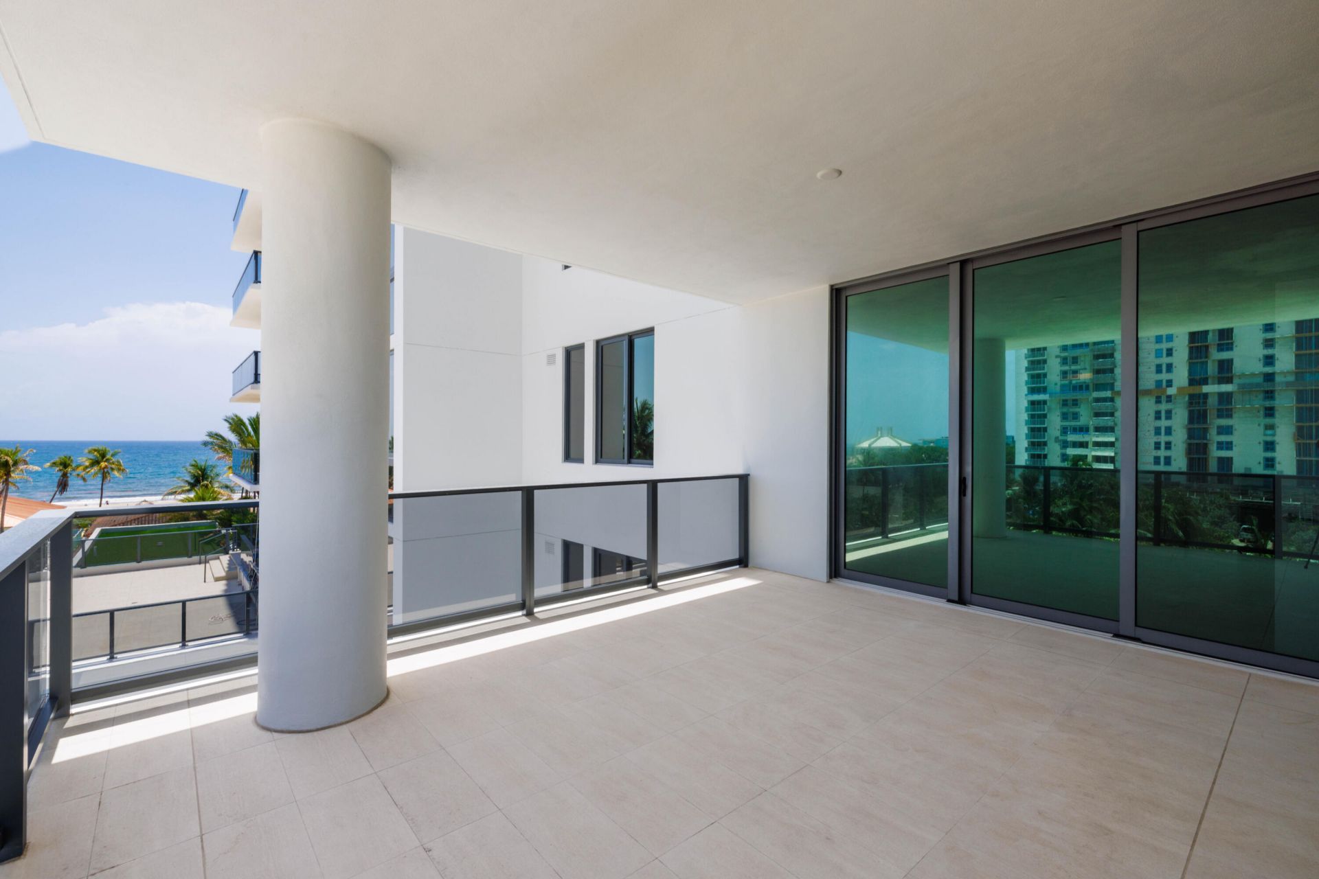 305 Briny Avenue, Unit 406, Pompano Beach, FL 33062 Photo