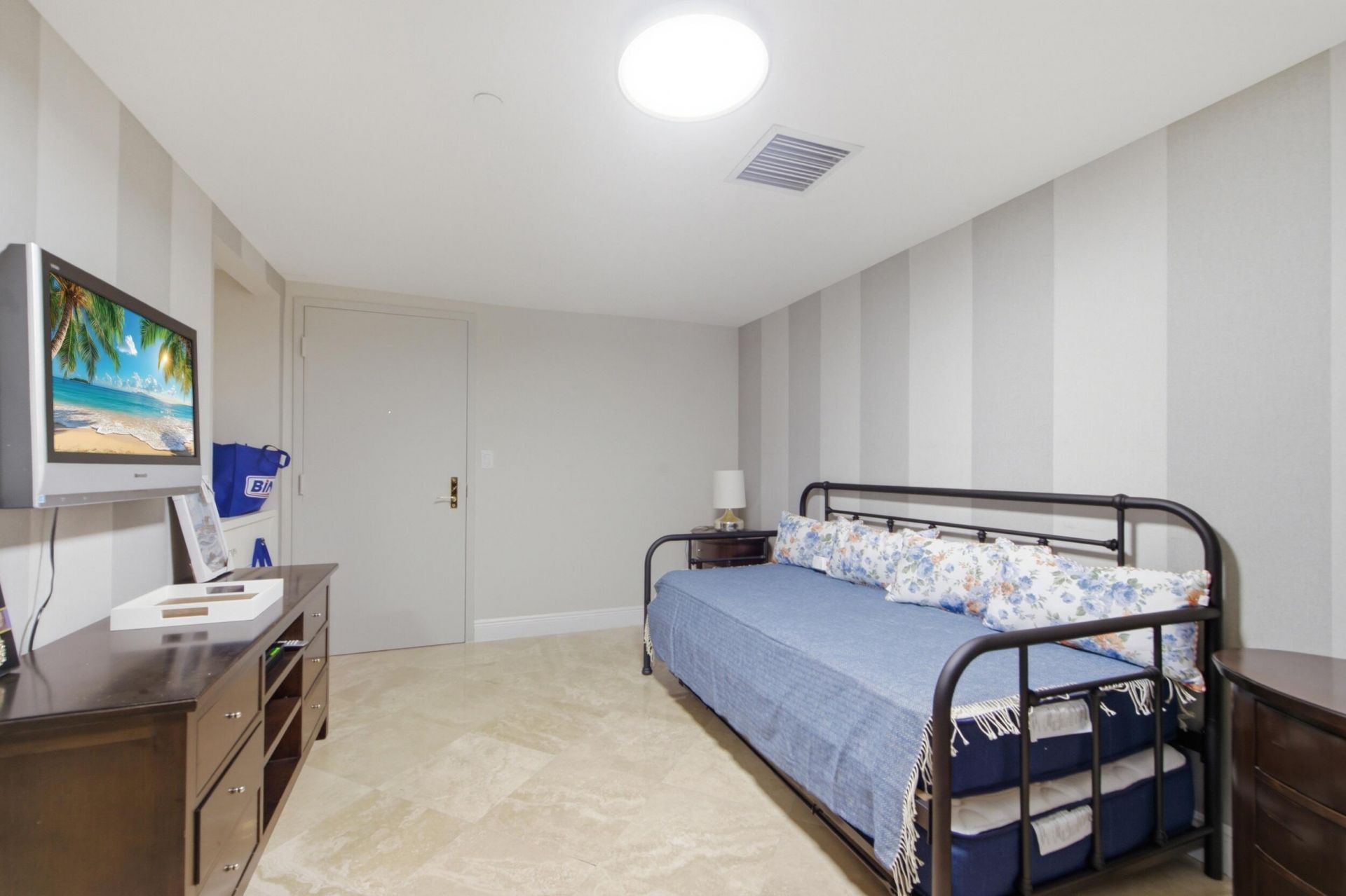 9595 Collins Avenue, Unit N10i, Surfside, FL 33154 Photo
