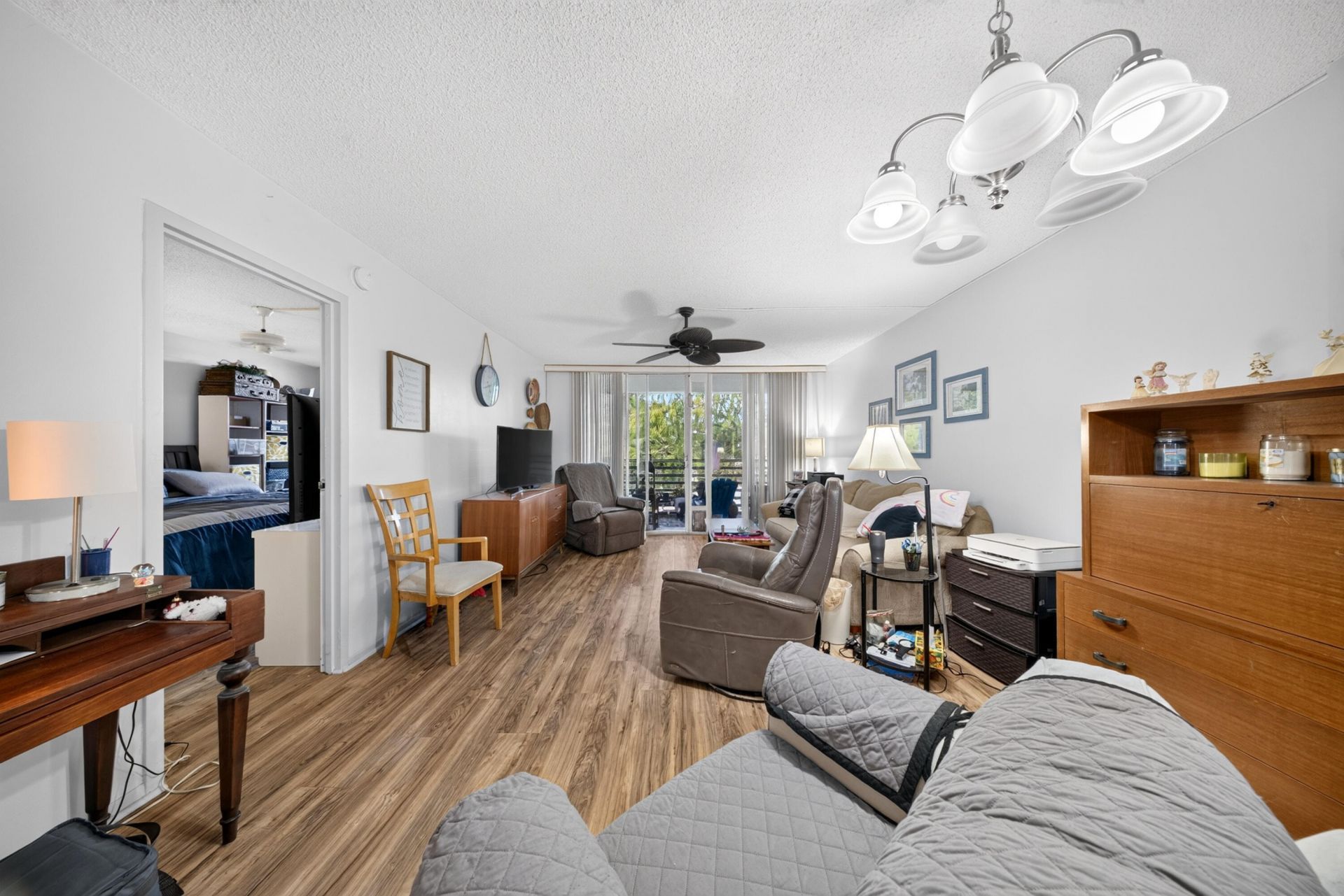 2600 NW 49th Avenue, Unit 410, Lauderdale Lakes, FL 33313 Photo