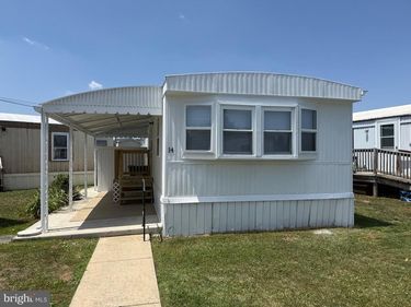 14 HILLTOP AVENUE, AKRON, PA 17501