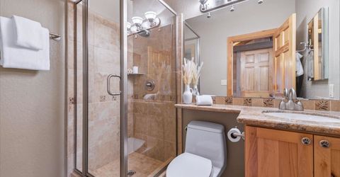 6066 Rocky Point Circle , Truckee, CA 96161 Photo