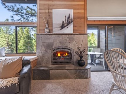 6066 Rocky Point Circle , Truckee, CA 96161 Photo