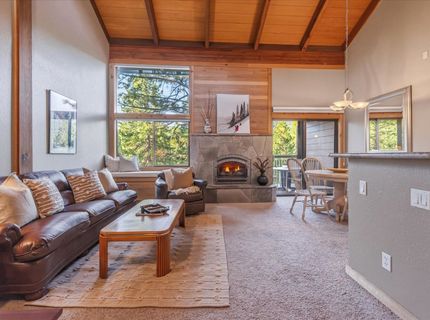6066 Rocky Point Circle , Truckee, CA 96161 Photo