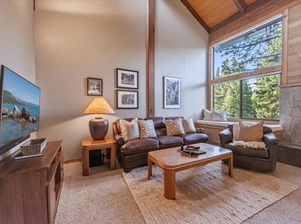 6066 Rocky Point Circle , Truckee, CA 96161 Photo