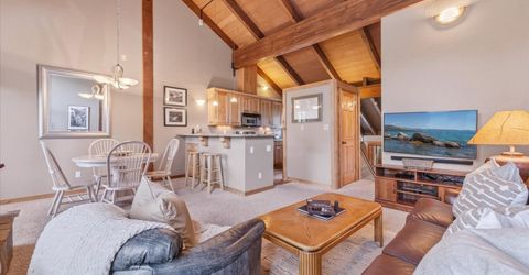 6066 Rocky Point Circle , Truckee, CA 96161 Photo