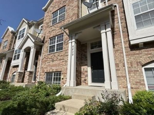 6809 Meadow Lane , Morton Grove, IL 60053