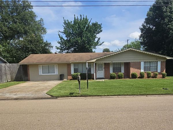3451 Harle Street, Pearl, MS 39208