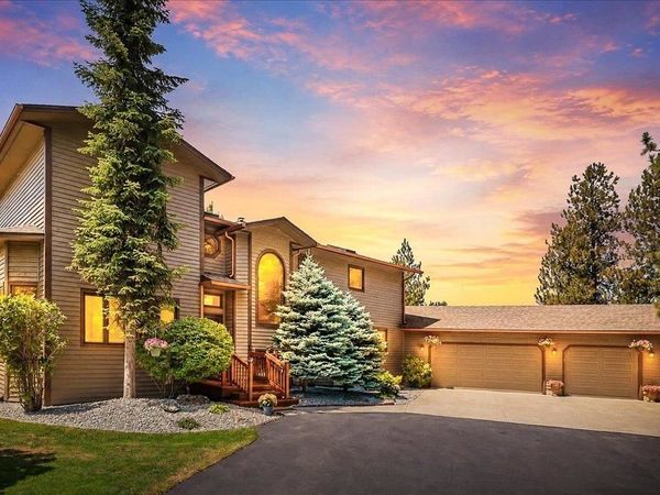 8011 S Pineview Ln, Spokane, WA 99206