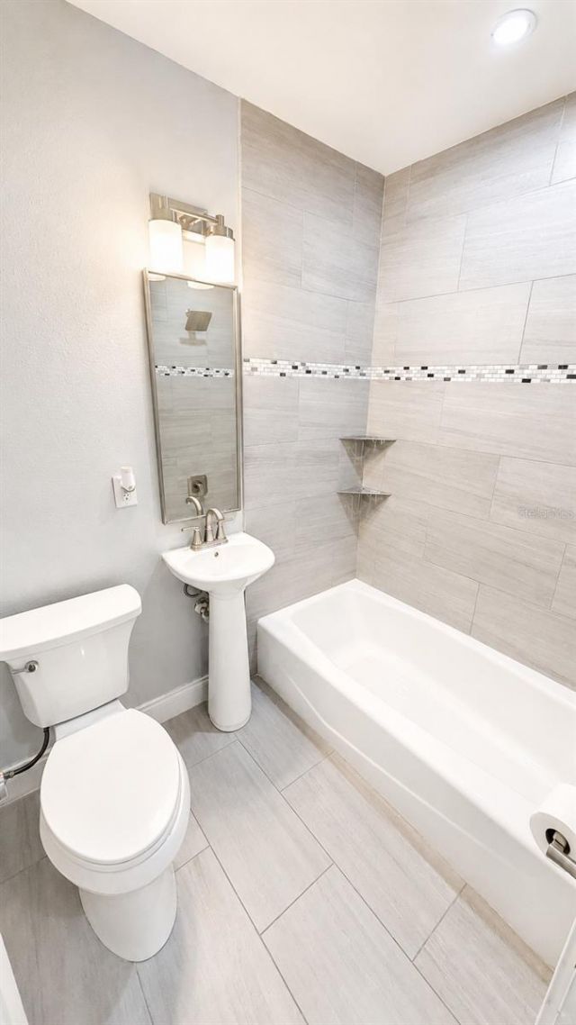 2728 Goodrich Avenue , Sarasota, FL 34234 Photo