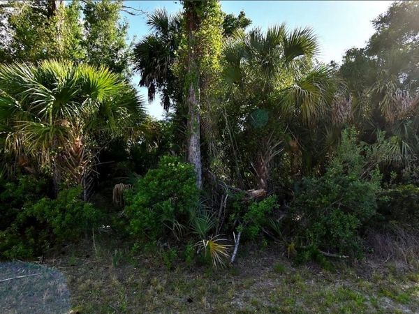 WELLS AVENUE , NORTH PORT, FL 34286