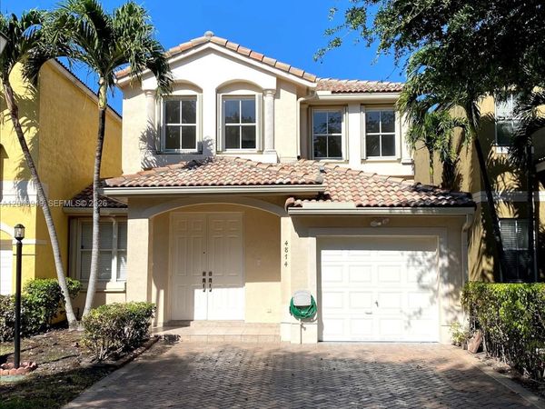 4874 NW 107th Path , Unit -, Doral, FL 33178